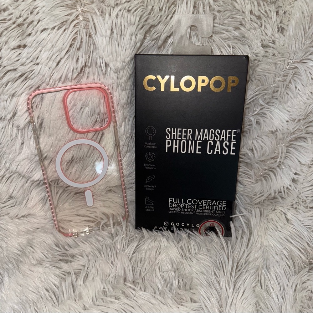 iPhone 15 Pro Max bundle - Picture 2 of 2